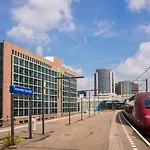 Express - Sloterdijk Station By Ihg Отель Амстердам
