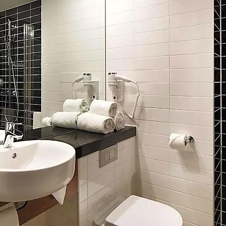 Hotel Express - Sloterdijk Station By Ihg 3*