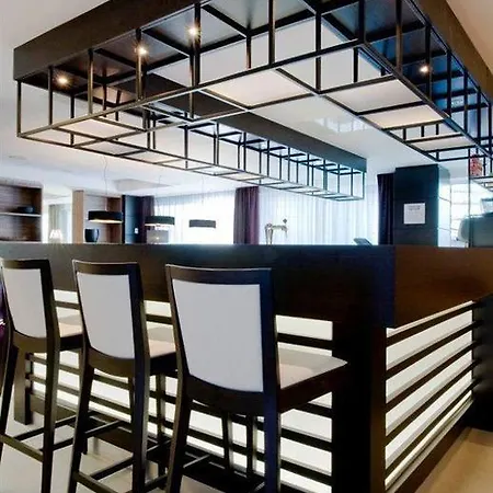 Hotel Express - Sloterdijk Station By Ihg Amsterdam