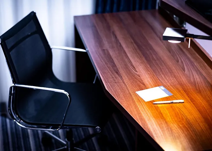 酒店 阿姆斯特丹斯特劳戴克智选假日酒店 3*