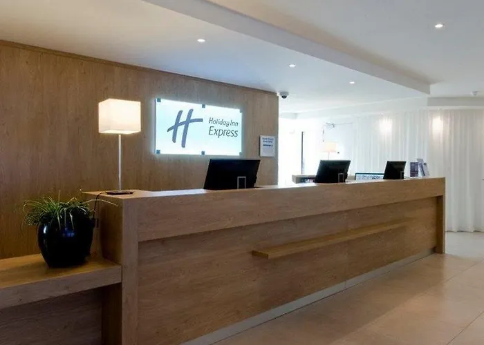 Express - Sloterdijk Station By Ihg