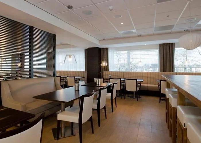 Hotel Express - Sloterdijk Station By Ihg 3*