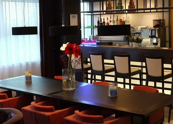 Express - Sloterdijk Station By Ihg Hotel 3*