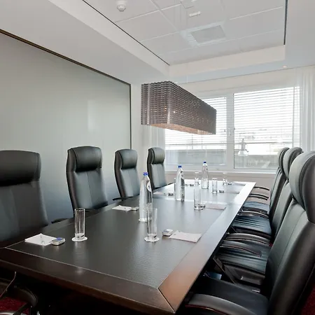Express - Sloterdijk Station By Ihg Hotel 3*